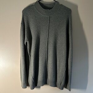 Forever 21 Woman’s Tan Crewneck Sweater